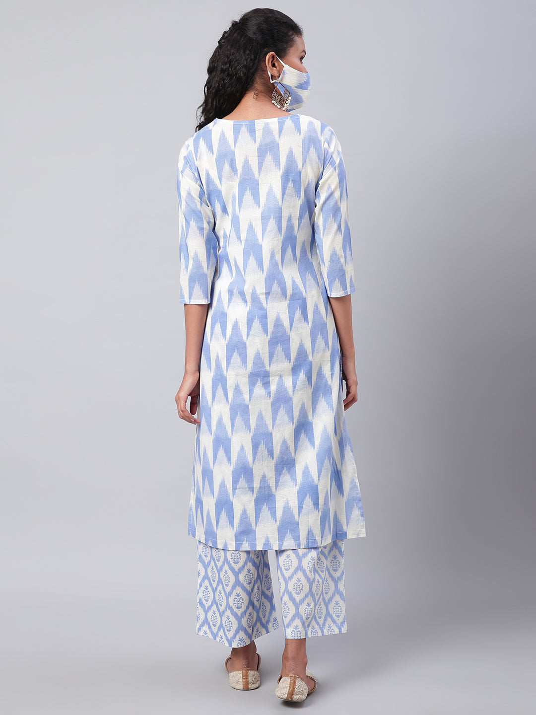 Women Blue Ikat Printed Kurta with Palazzos