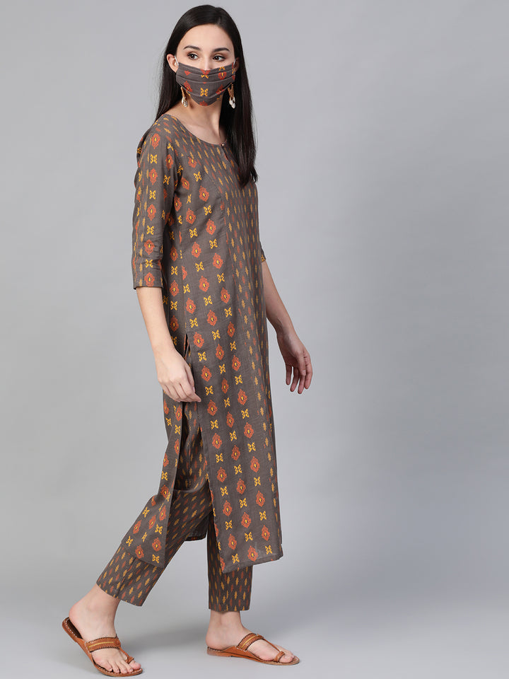 Women Brown Panelled Kurta with Trousers