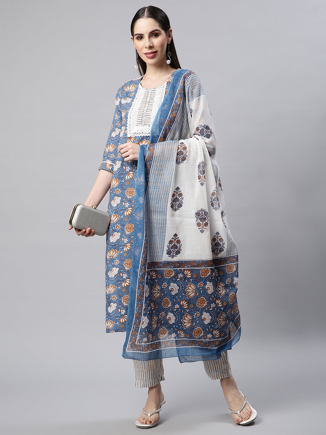 Women Blur Floral Print Kurta with Trousers and Dupatta