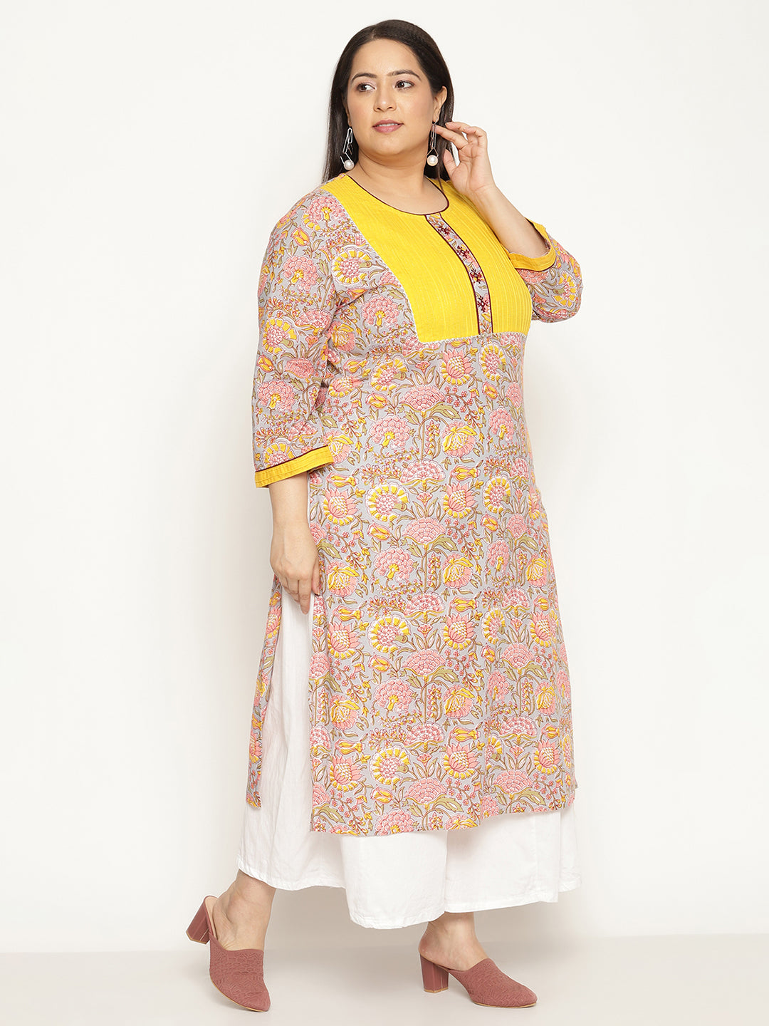 Women Multicolour Printed and Yoke Detailing Plus Size Kurta