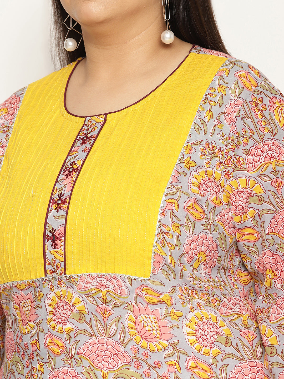 Women Multicolour Printed and Yoke Detailing Plus Size Kurta