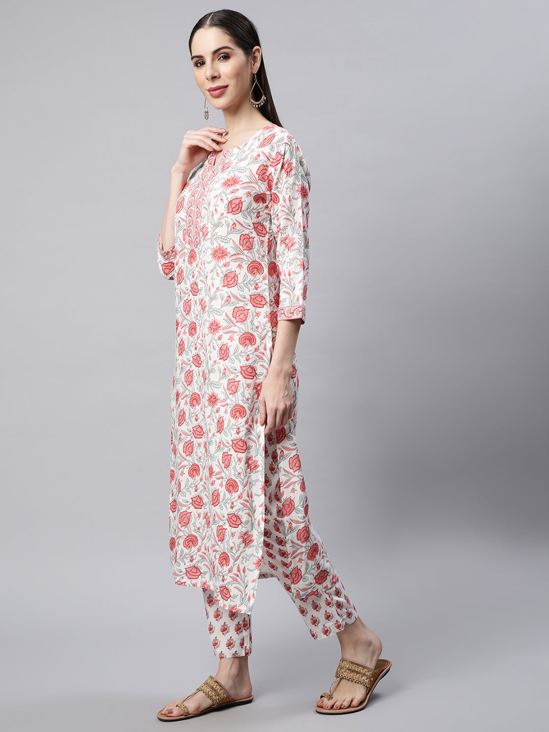 Women White Printed Kurta with Trousers