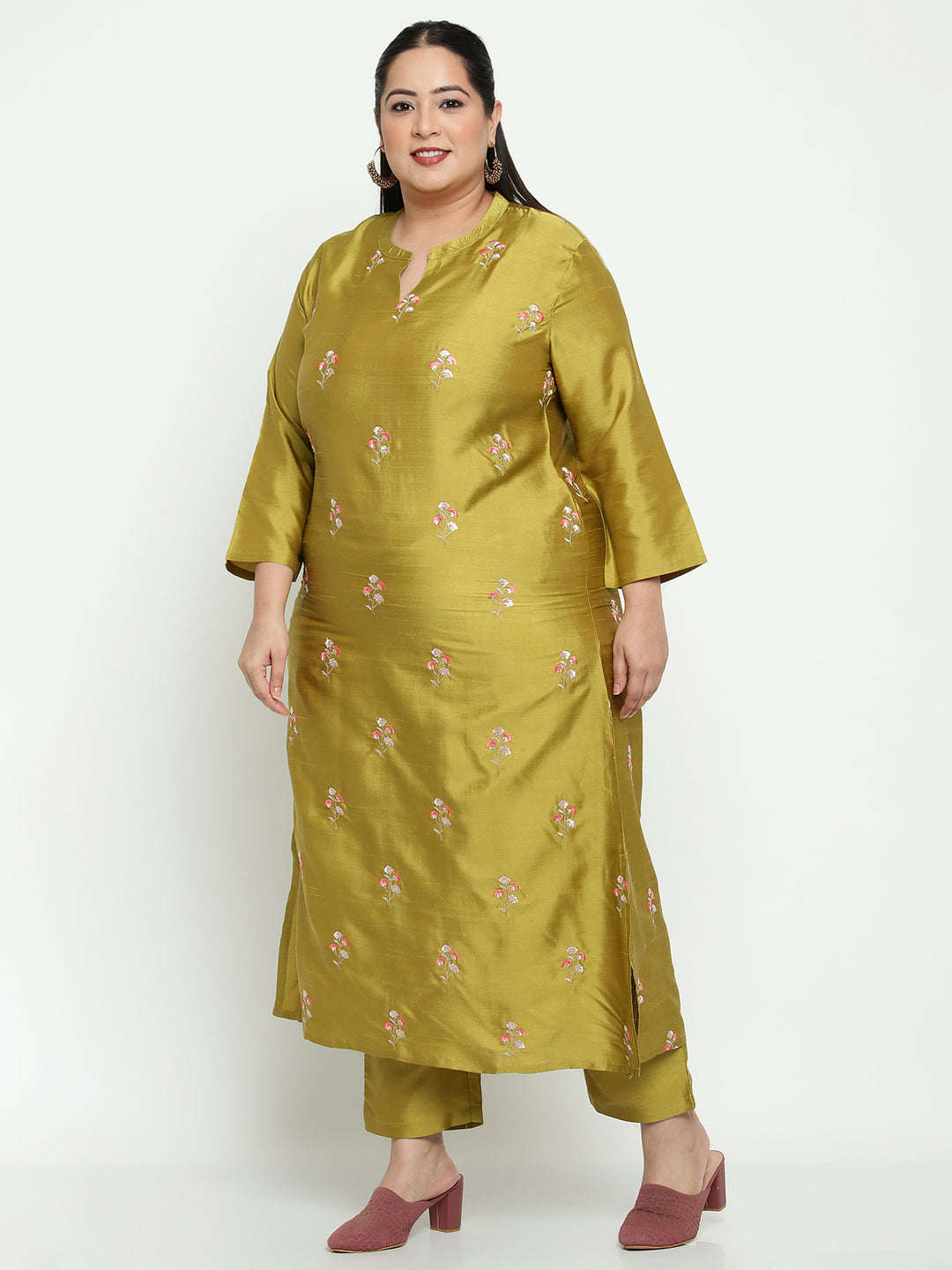 Women Green Embroidered Plus Size Kurta with Trousers