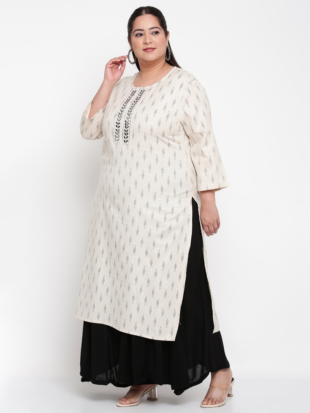 Women Off White Ikat Print Yoke Embroidered Plus Size Kurta