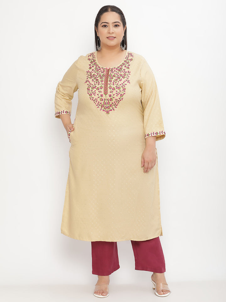 Women Cream Solid Straight Embroiderd Plus Size Kurta