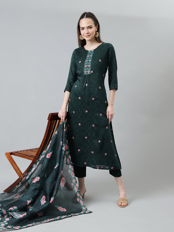 Women Green Embroidered Kurta with trouser and Dupatta